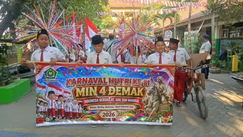 Semarak Karnaval HUT Ke-81 Kemerdekaan RI, MIN 4 Demak Tampilkan Semangat Nasionalisme